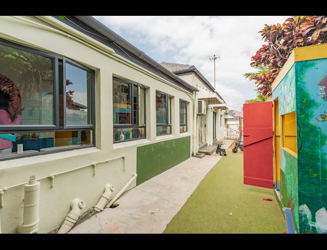 5 BEDROOM HOUSE FOR SALE IN WINDERMERE